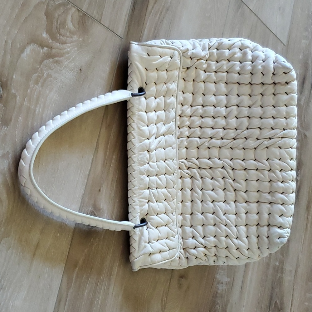 EUC Bottega Veneta Quiet Luxury Bag - Picture 3 of 16